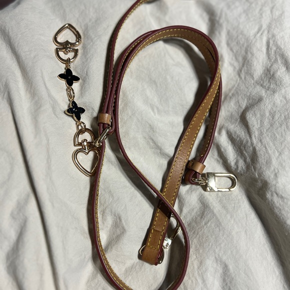 Louis Vuitton Monogram Brown Wristlet - Picture 11 of 11